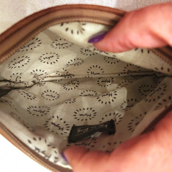 Myra Pouch Wristlet - Upcycled Canvas & Leather - NWT - Picture 3 of 7